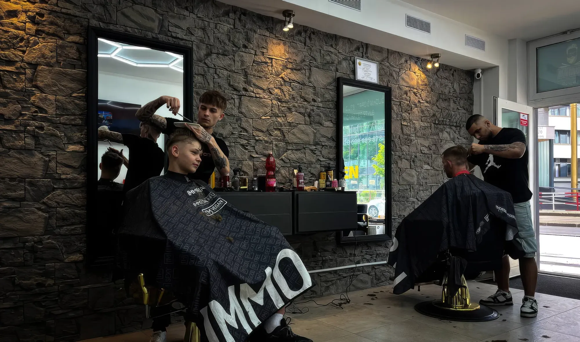 GOLDBARBERSHOP — fotka 2